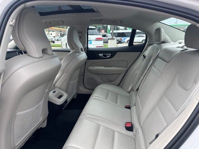 2024 Volvo S60 B5 Core Dark Theme