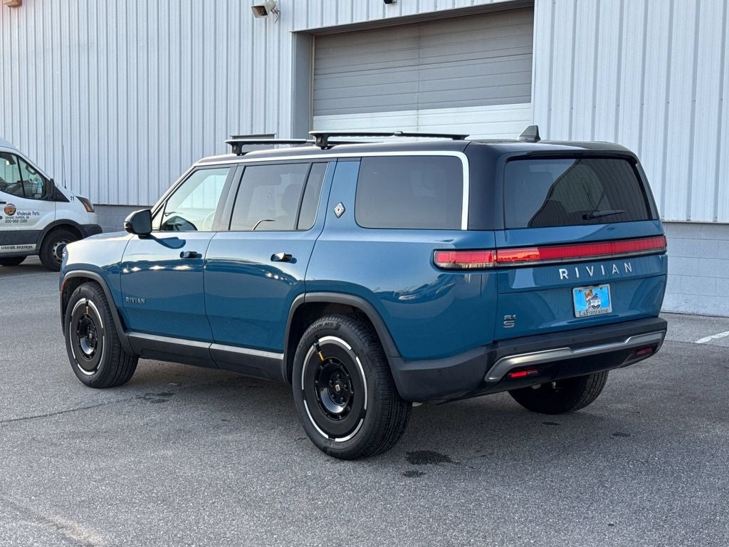 2025 Rivian R1S Adventure Dual Motor Standard Pack