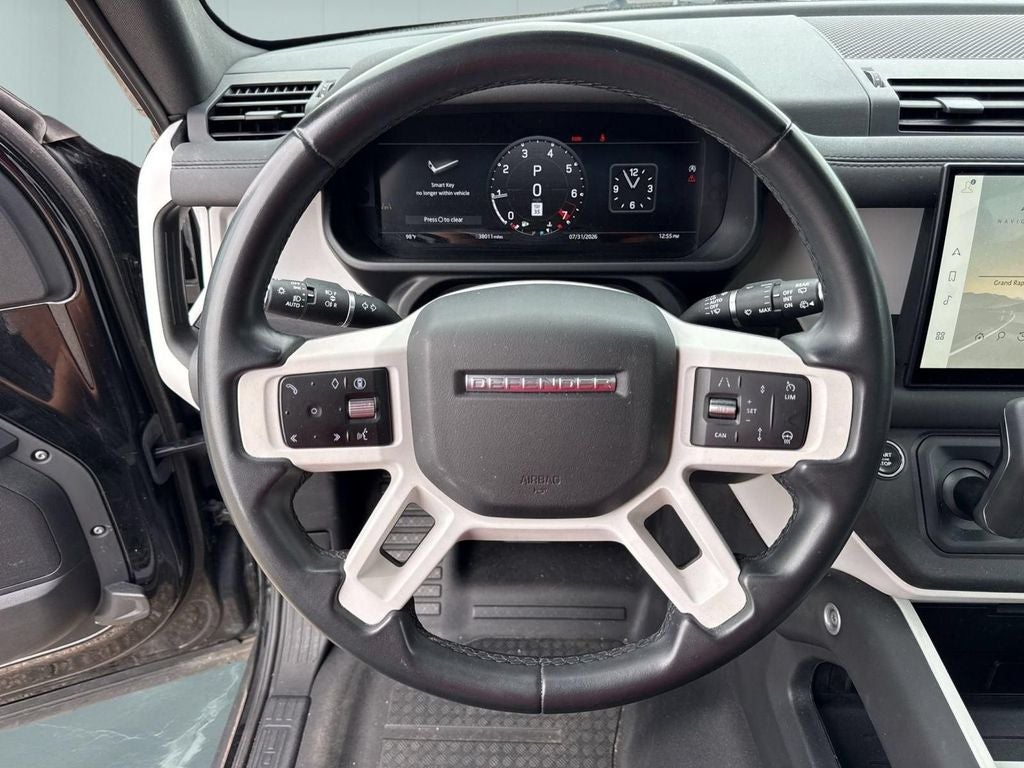 2025 Land Rover Defender 110 S