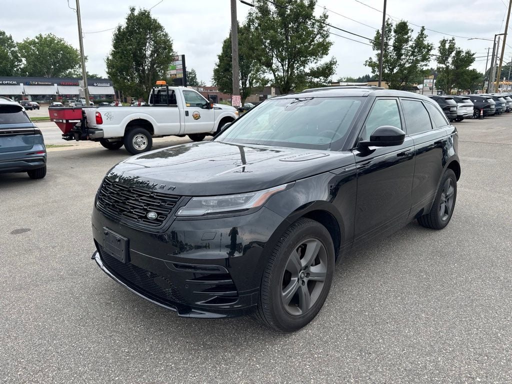 2025 Land Rover Range Rover Velar Dynamic SE