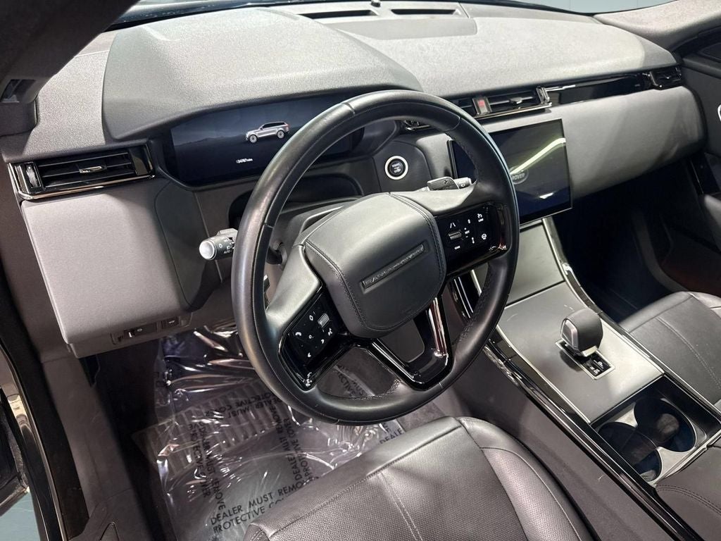 2025 Land Rover Range Rover Velar Dynamic SE