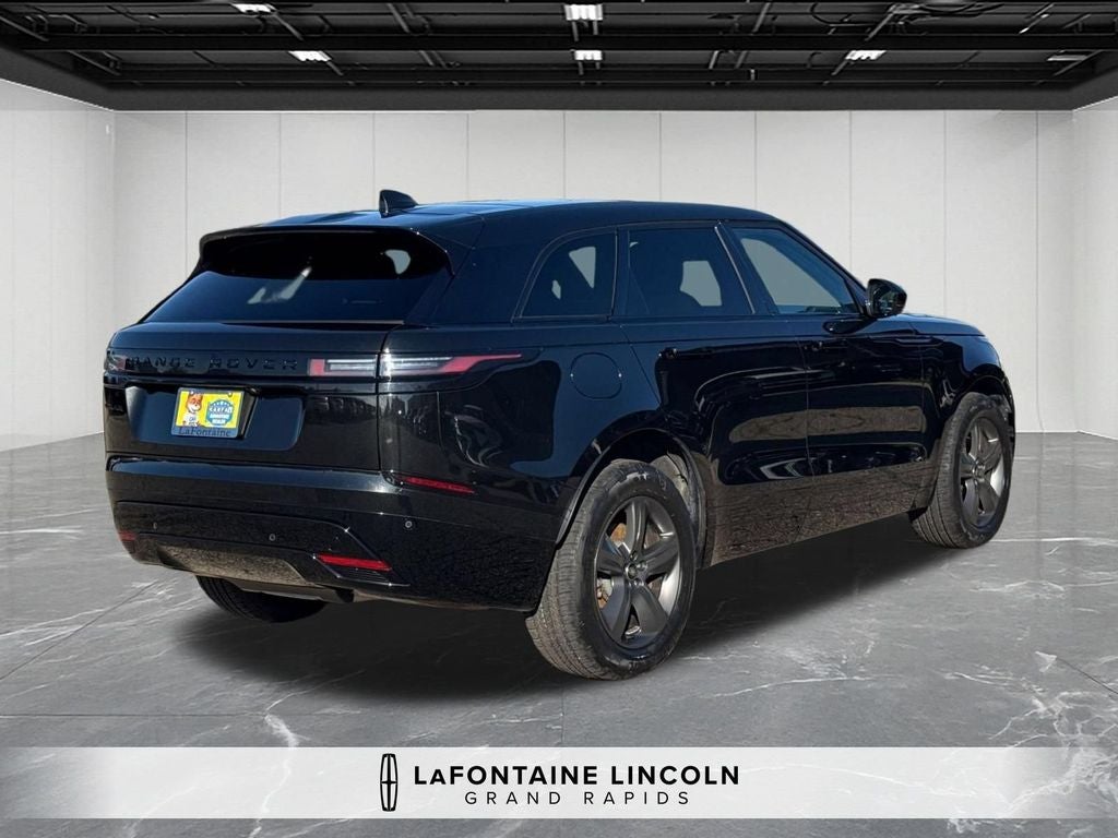2025 Land Rover Range Rover Velar Dynamic SE