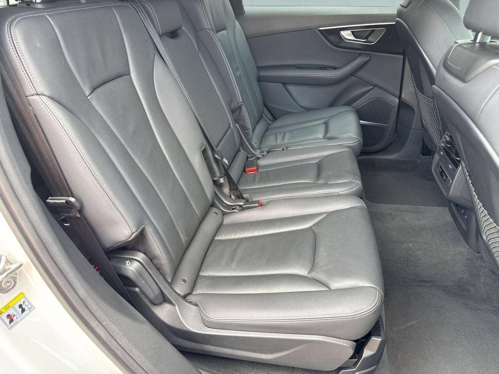 2025 Audi Q7 55 Premium Plus quattro