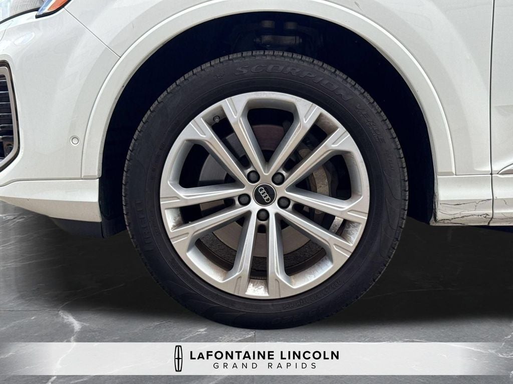 2025 Audi Q7 55 Premium Plus quattro