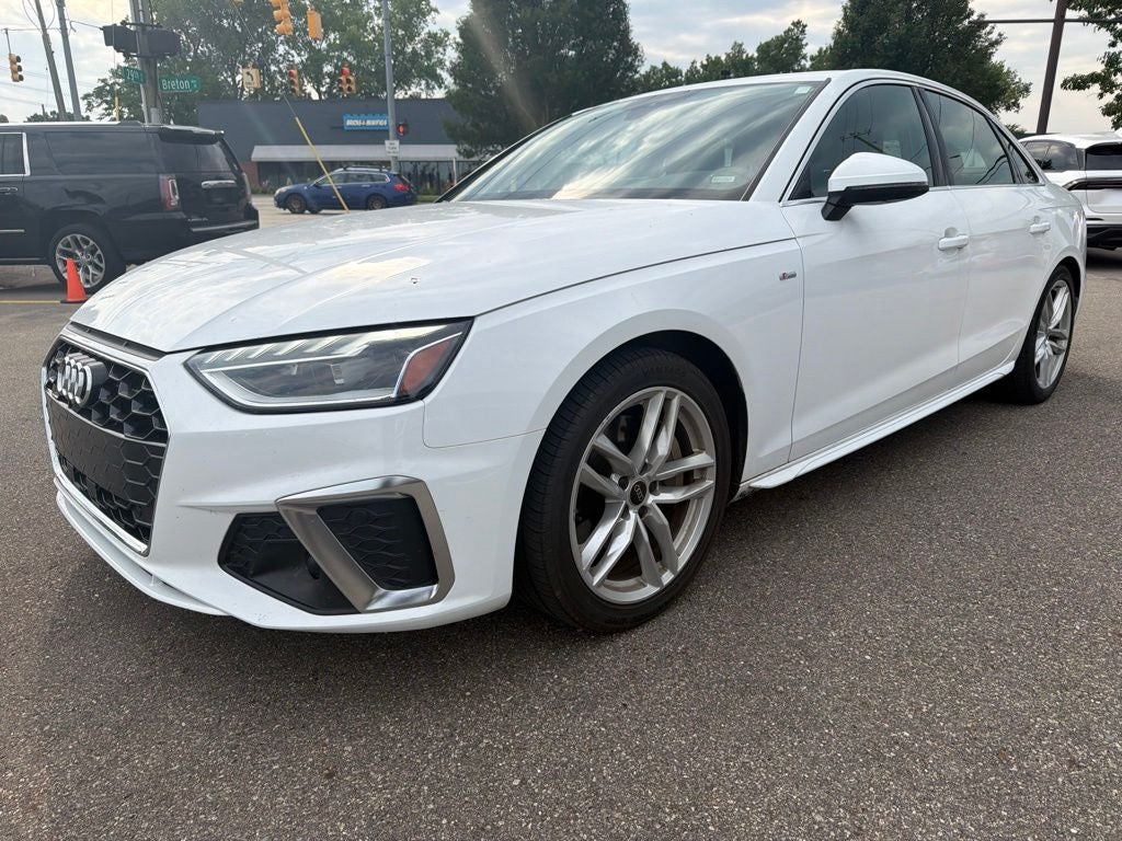2024 Audi A4 45 S line Premium Plus quattro