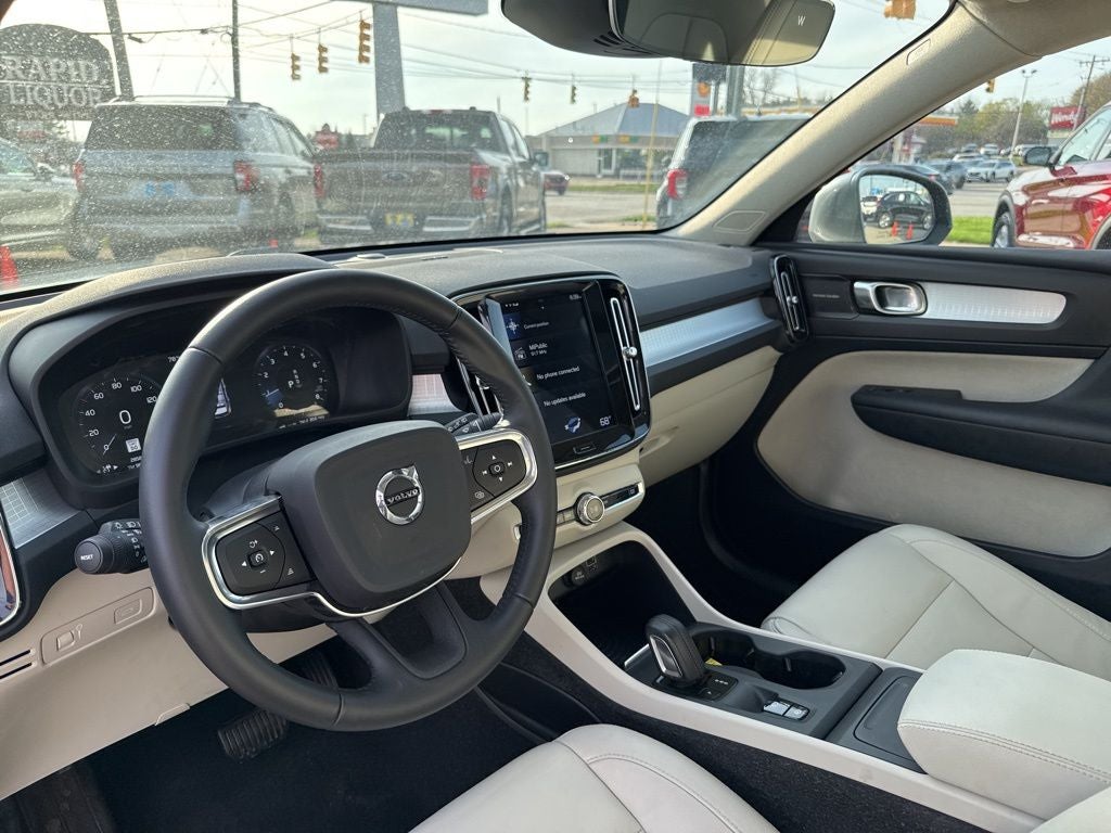 2019 Volvo XC40 R-Design