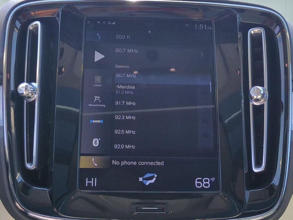 2019 Volvo XC40 R-Design