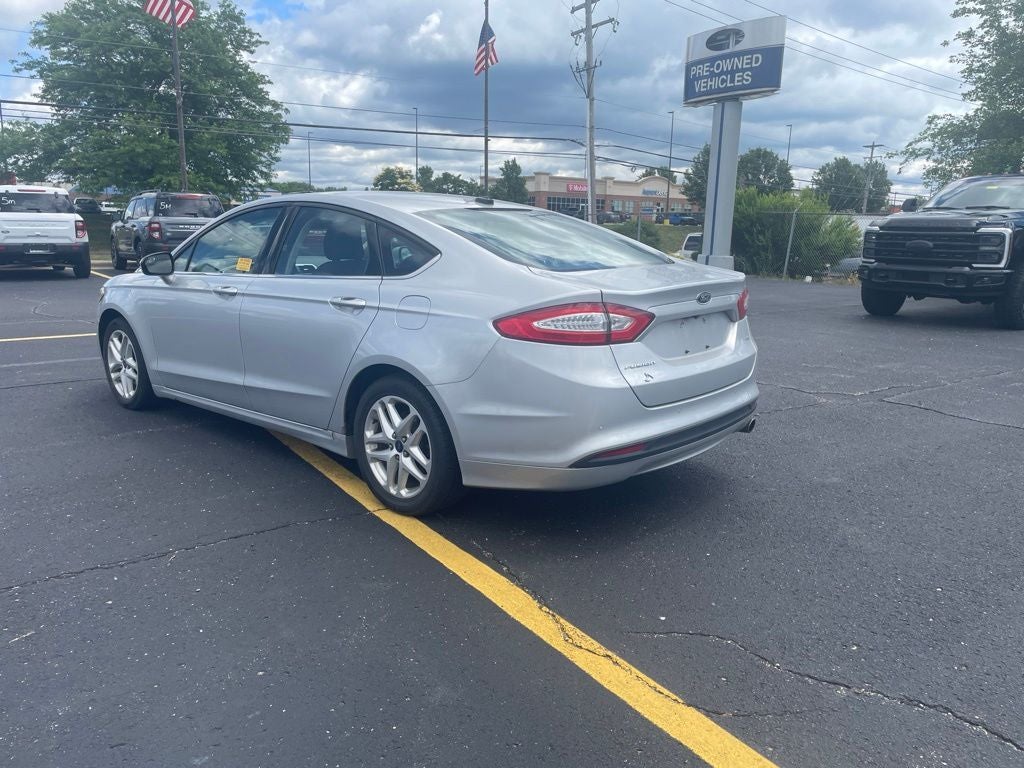 2016 Ford Fusion SE
