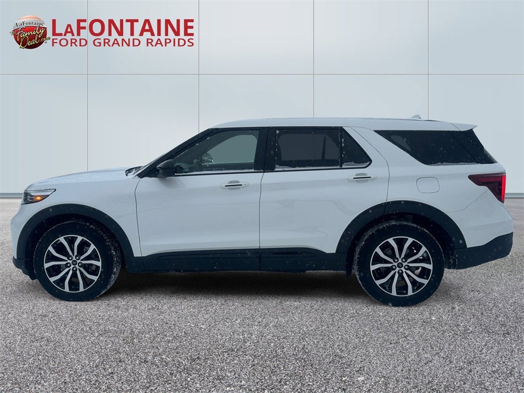 2022 Ford Explorer ST