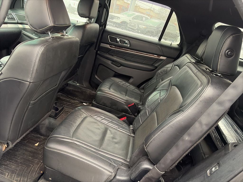 2017 Ford Explorer Platinum