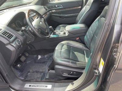 2017 Ford Explorer Platinum