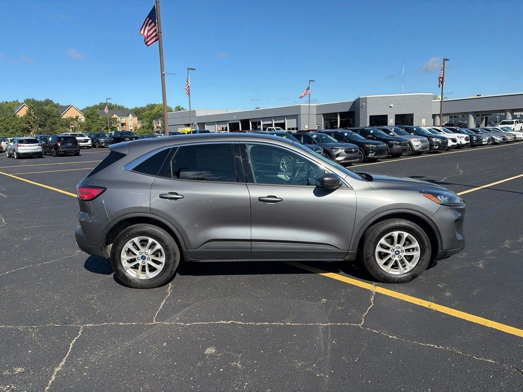 2021 Ford Escape SE