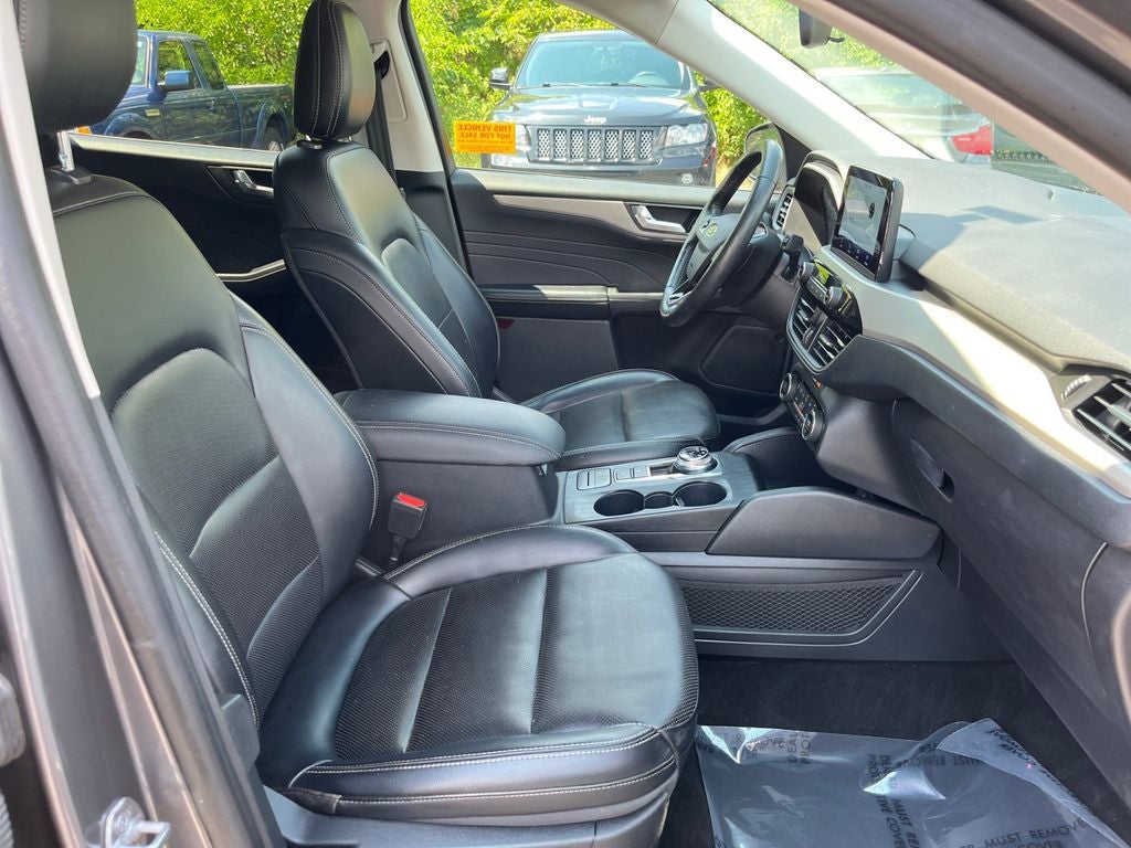 2021 Ford Escape SEL