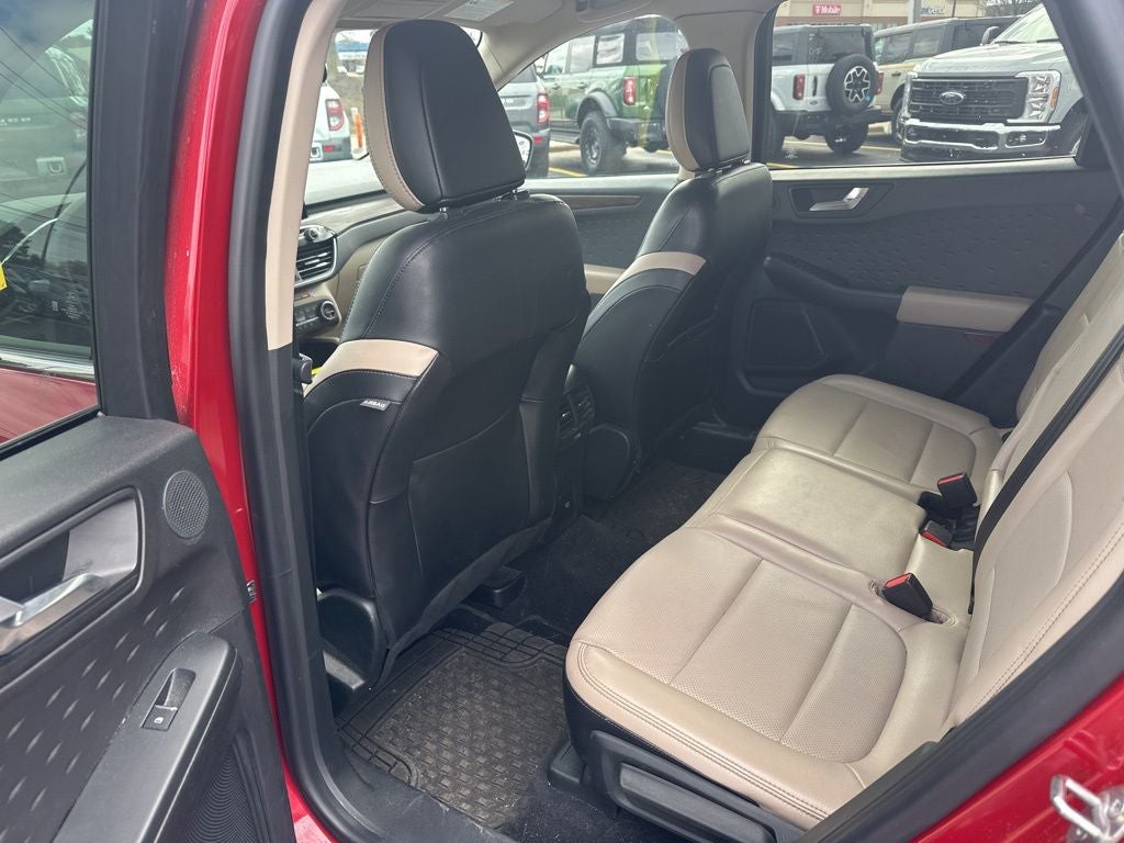 2020 Ford Escape Titanium