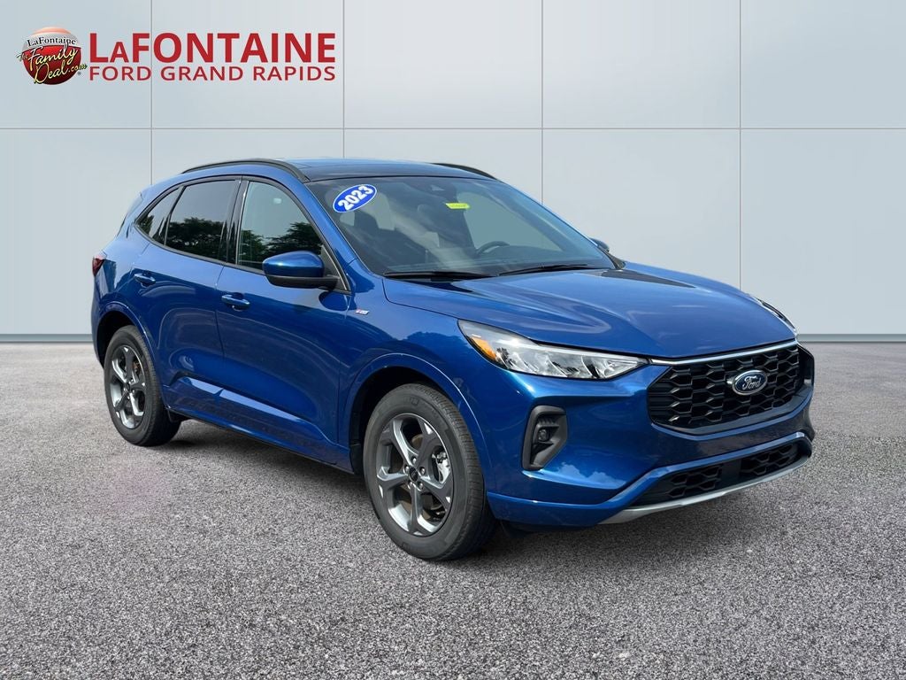 2023 Ford Escape ST-Line Select