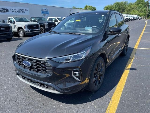 2023 Ford Escape ST-Line Elite