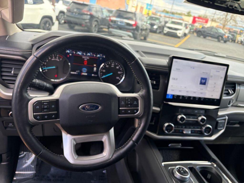 2024 Ford Expedition Max XLT