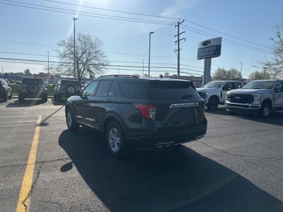 2024 Ford Explorer XLT