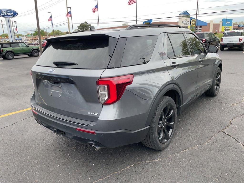 2023 Ford Explorer ST-Line