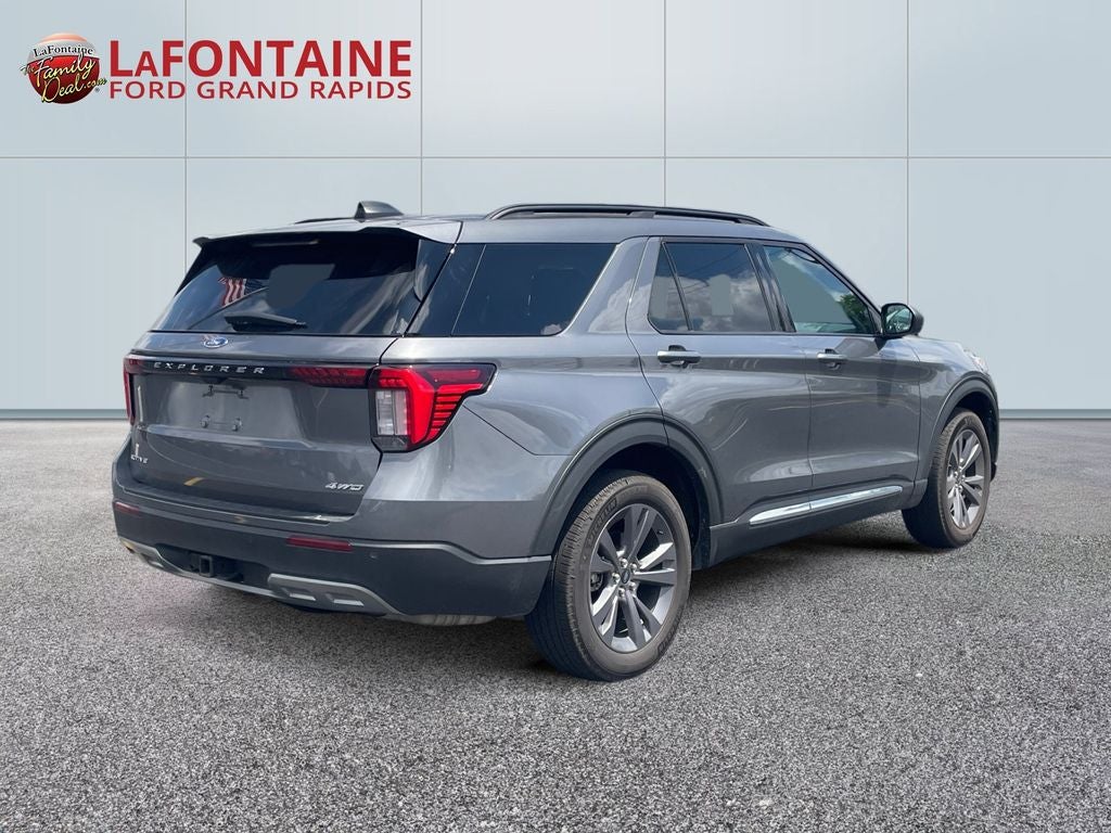 2025 Ford Explorer Active