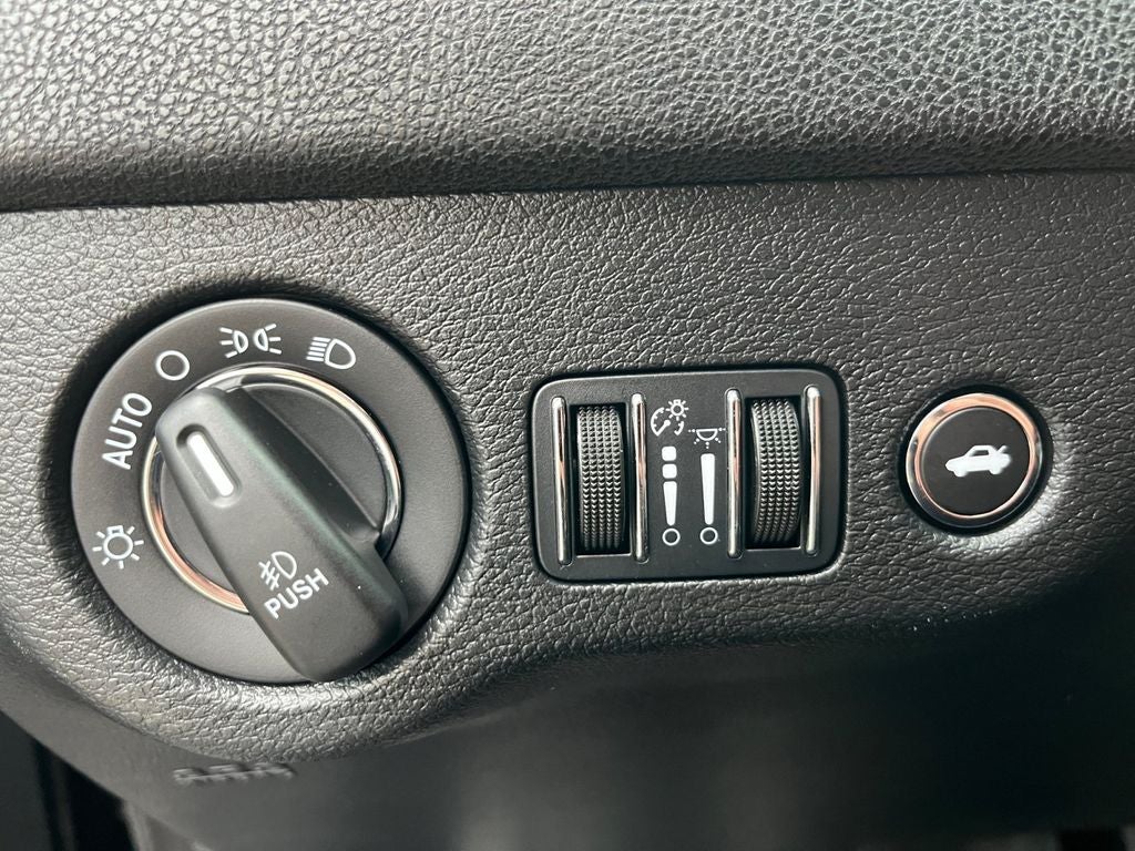 2017 Chrysler 300 S