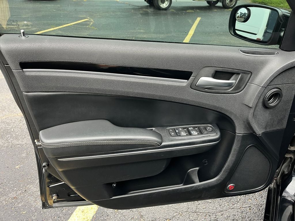 2017 Chrysler 300 S