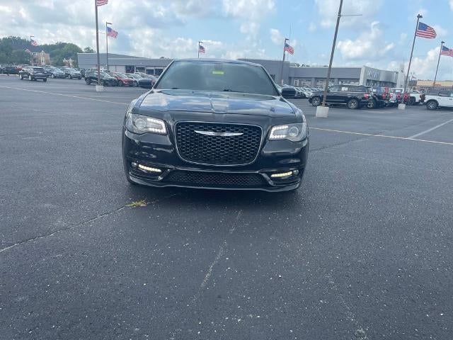 2017 Chrysler 300 S