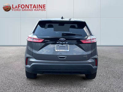 2022 Ford Edge SE