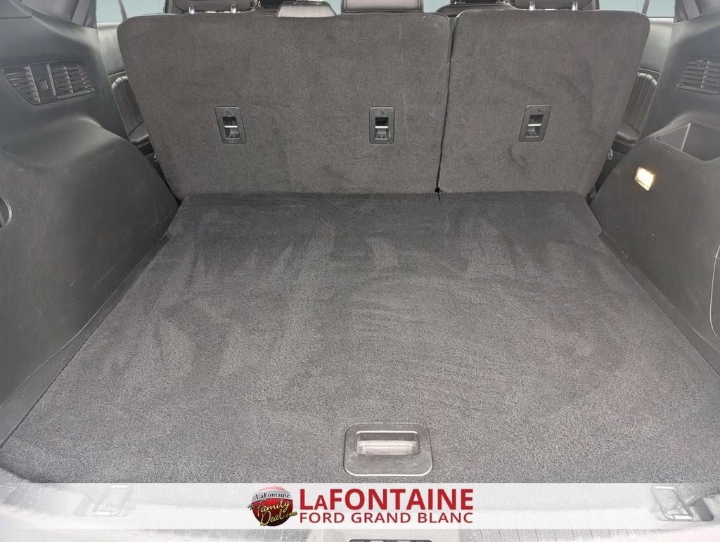 2022 Ford Edge ST Line