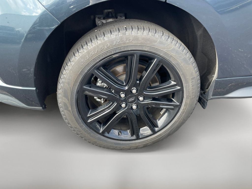 2023 Ford Edge ST Line