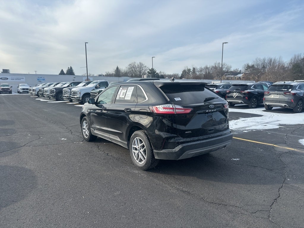 2022 Ford Edge SEL