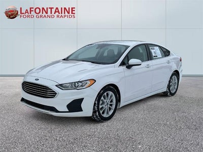 2020 Ford Fusion SE