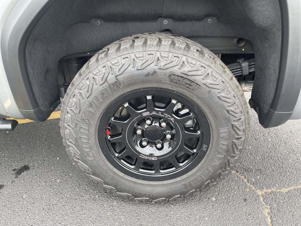 2025 GMC Sierra 1500 AT4X