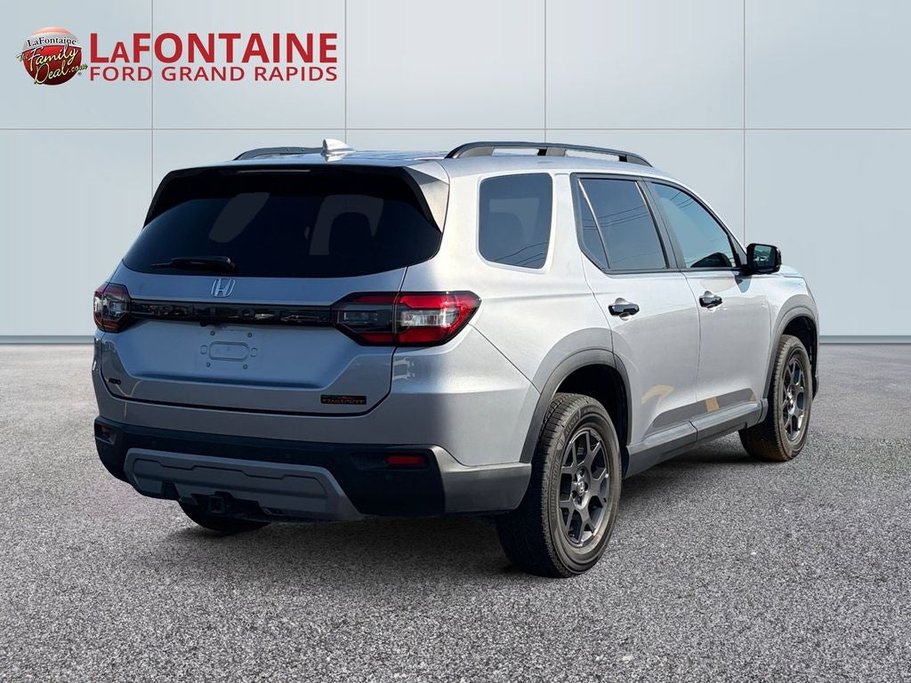 2023 Honda Pilot TrailSport