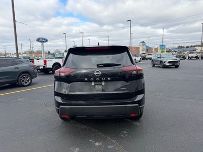 2025 Nissan Rogue SV