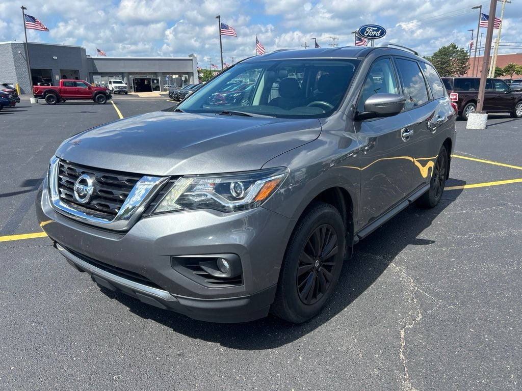 2019 Nissan Pathfinder Platinum