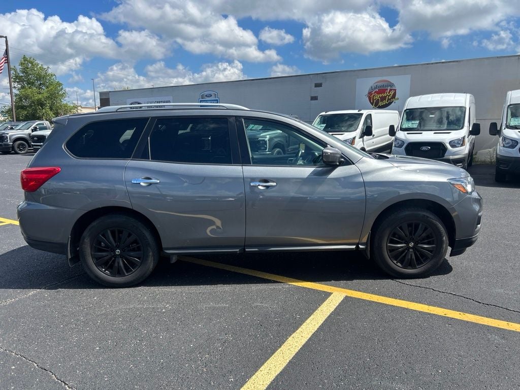 2019 Nissan Pathfinder Platinum