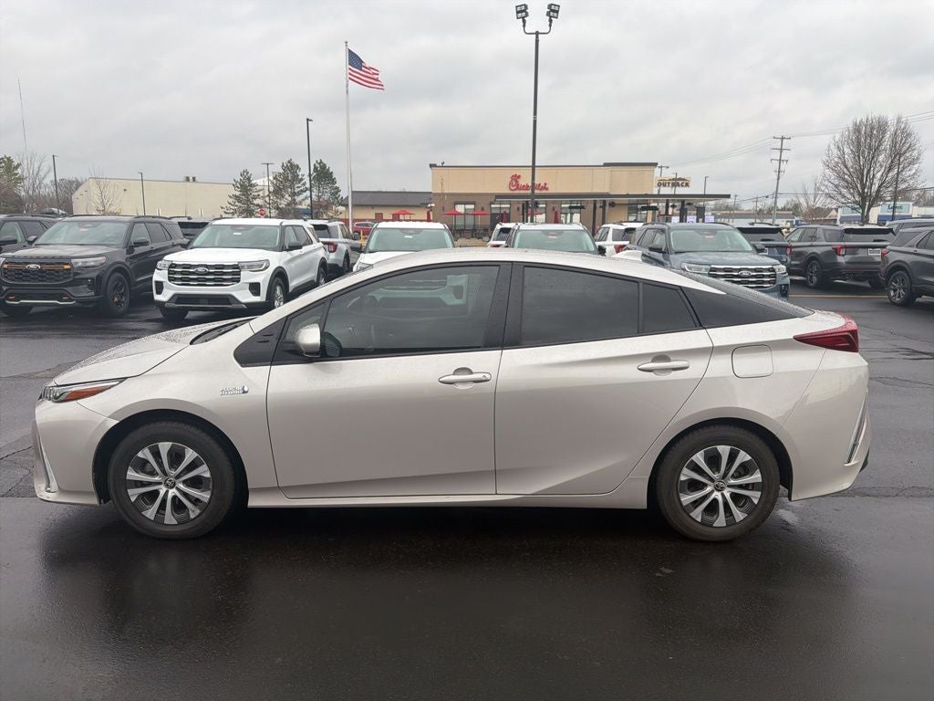 2022 Toyota Prius Prime XLE
