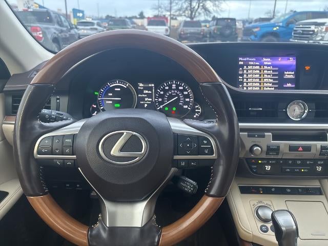 2018 Lexus ES 300h