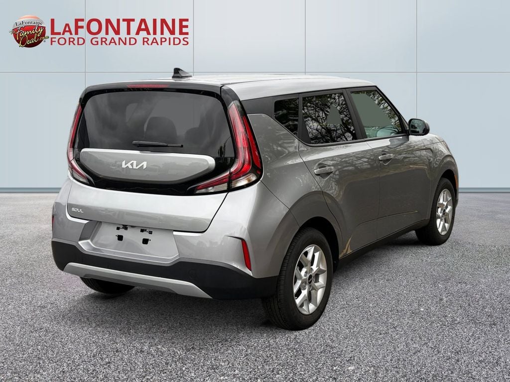 2025 Kia Soul LX