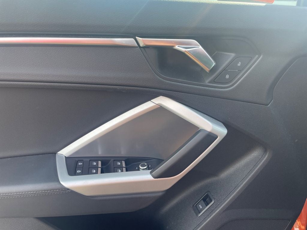 2021 Audi Q3 Premium quattro
