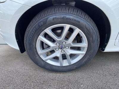 2017 Volvo XC60 T5