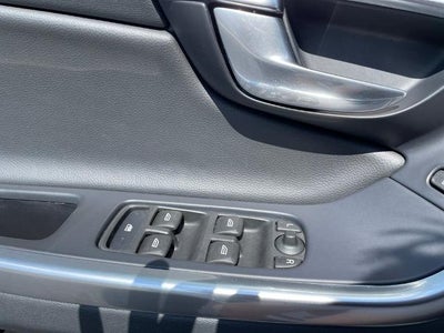2017 Volvo XC60 T5