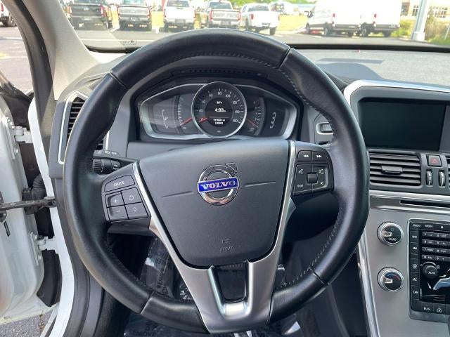 2017 Volvo XC60 T5