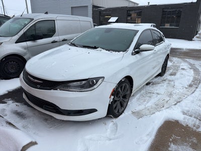2015 Chrysler 200 S