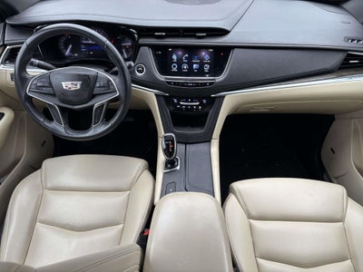 2017 Cadillac XT5 Base