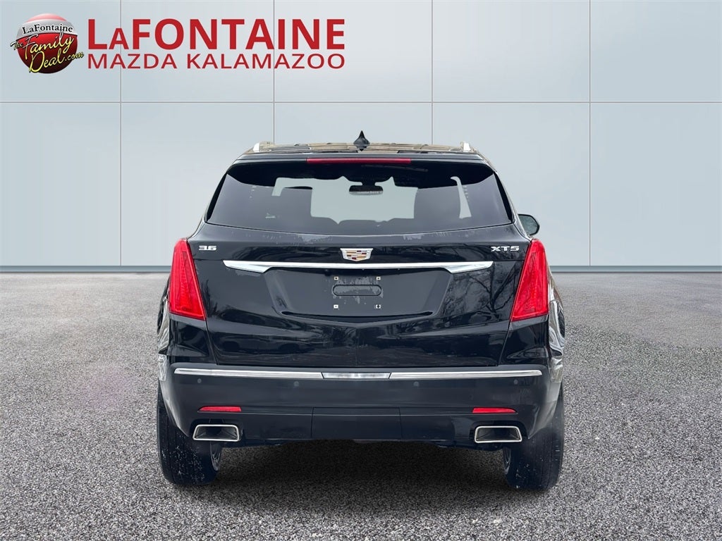 2017 Cadillac XT5 Base