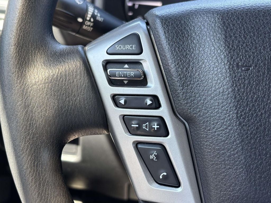 2022 Nissan Titan SV