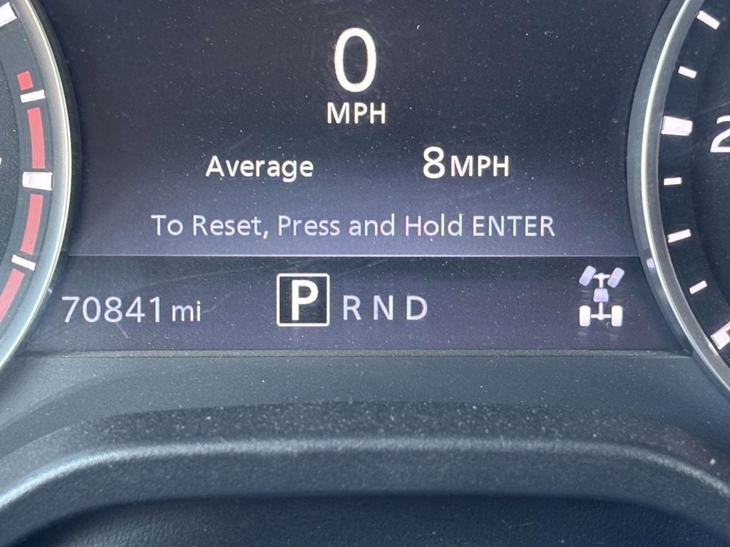 2022 Nissan Titan SV