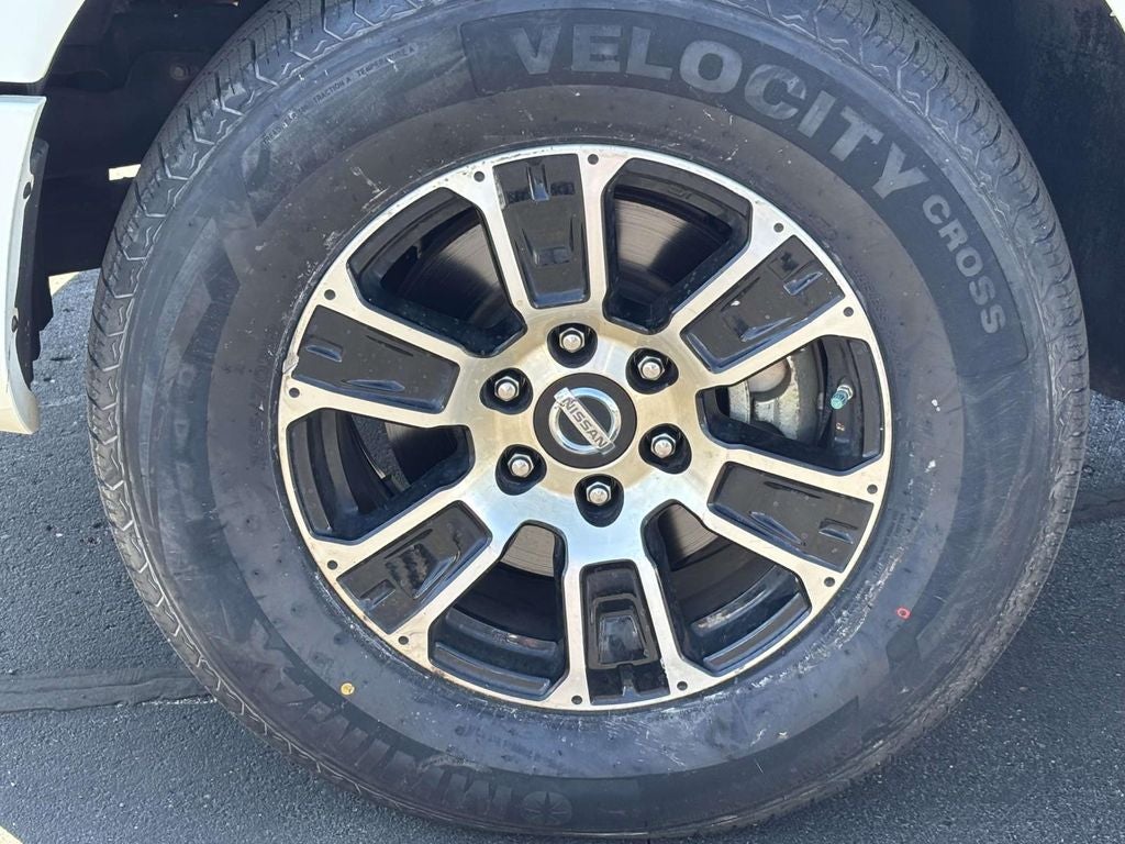 2022 Nissan Titan SV